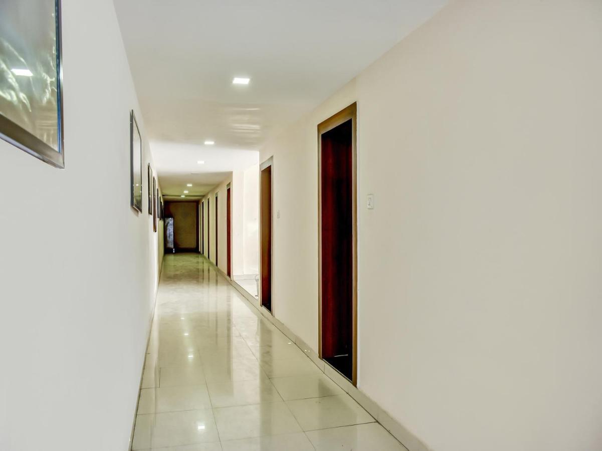 Oyo 78471 Hotel Platinum Bilāspur Exteriör bild